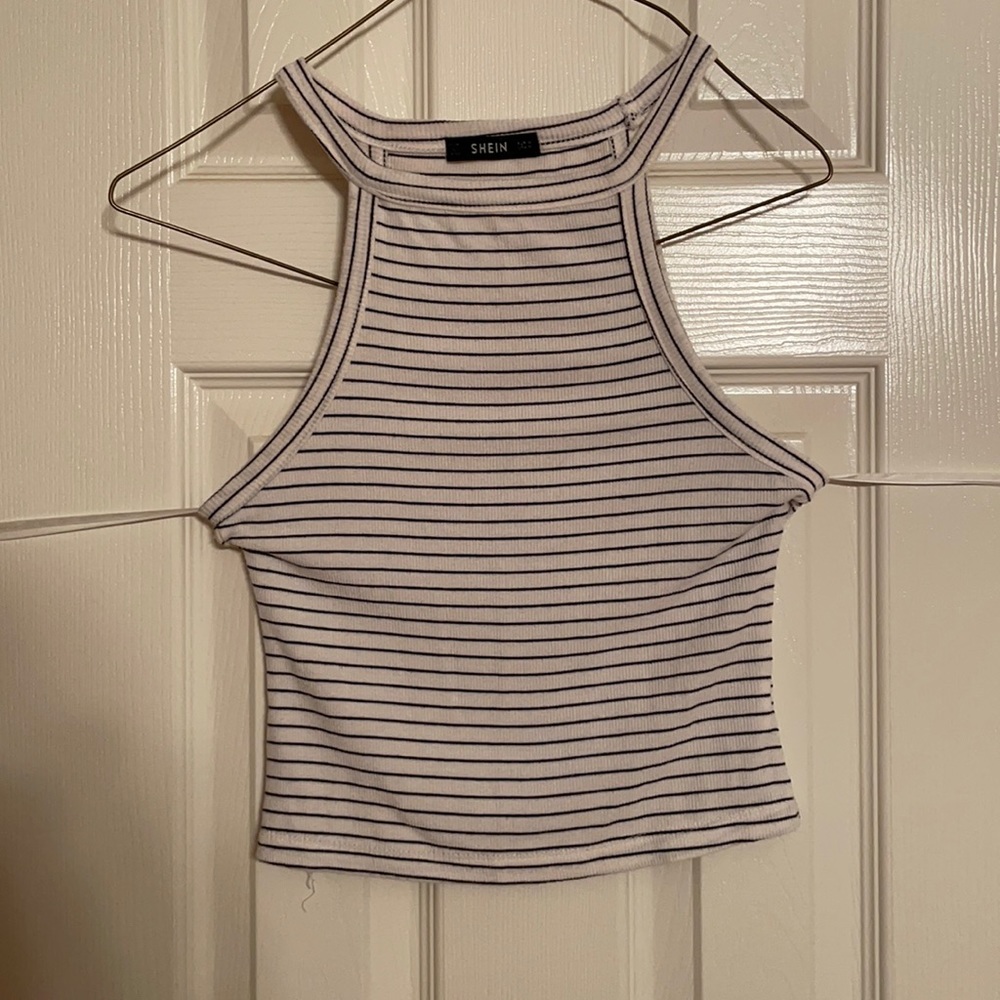 White and black crop top